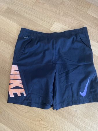 Nike Trainingshose XL Kinder / 158-170