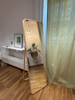 Ikea Spiegel  mit Kleiderstange