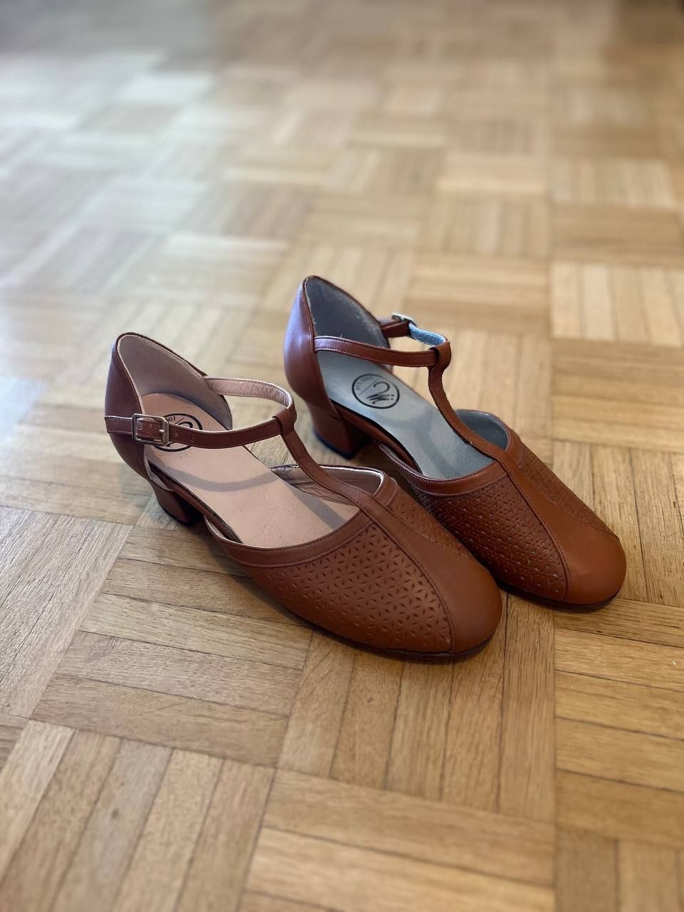 Damenschuhe: Millelire Dancing Shoes – Neu (gemäss Beschreibung) aus Genève von 123_9cbw 2