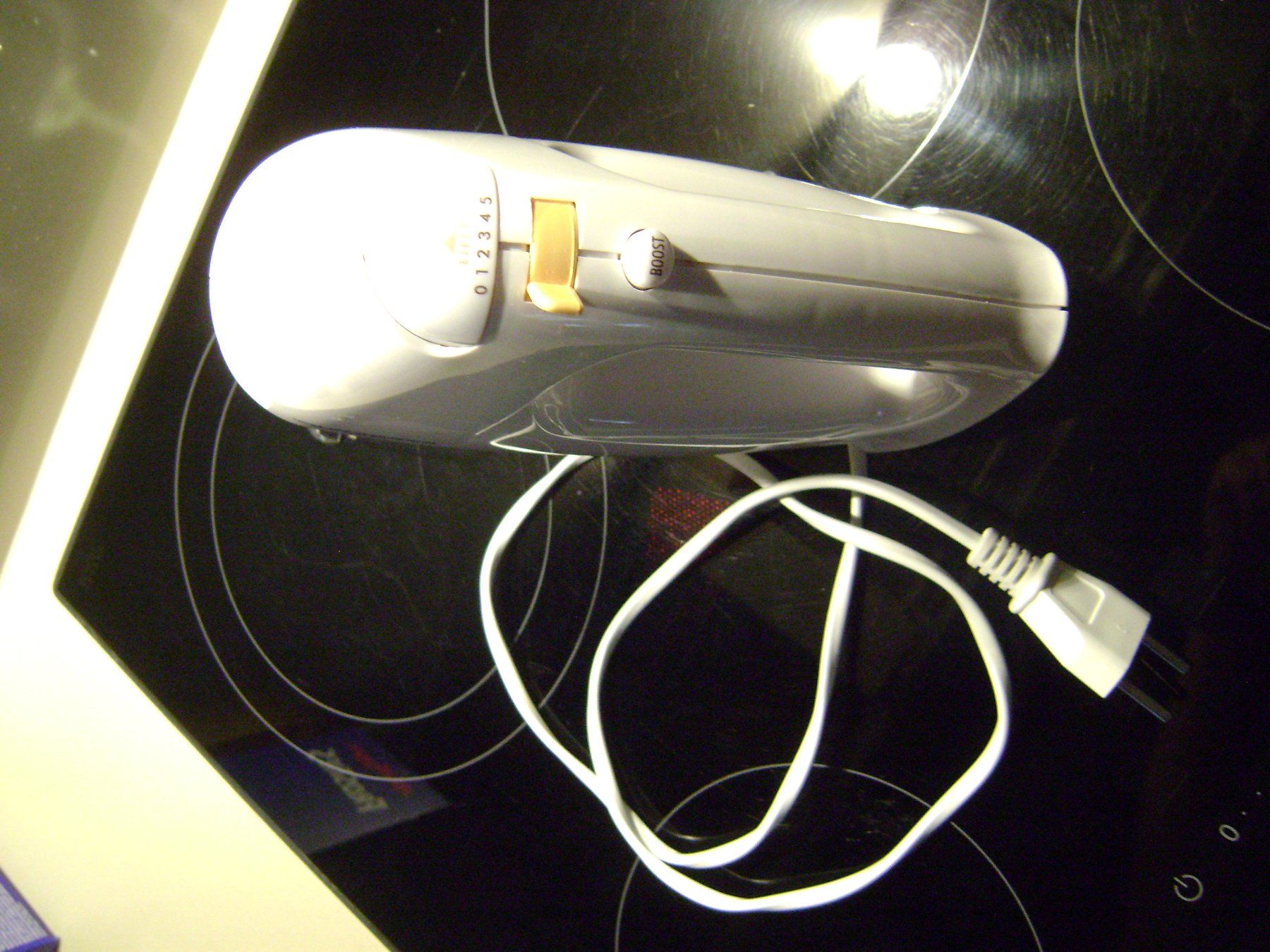 Durabase Elettrodomestici da cucina: Handmixer / Handrührgerät "Easy" von Durabase – Usato da Wil SG venduto da Pascal_V 2