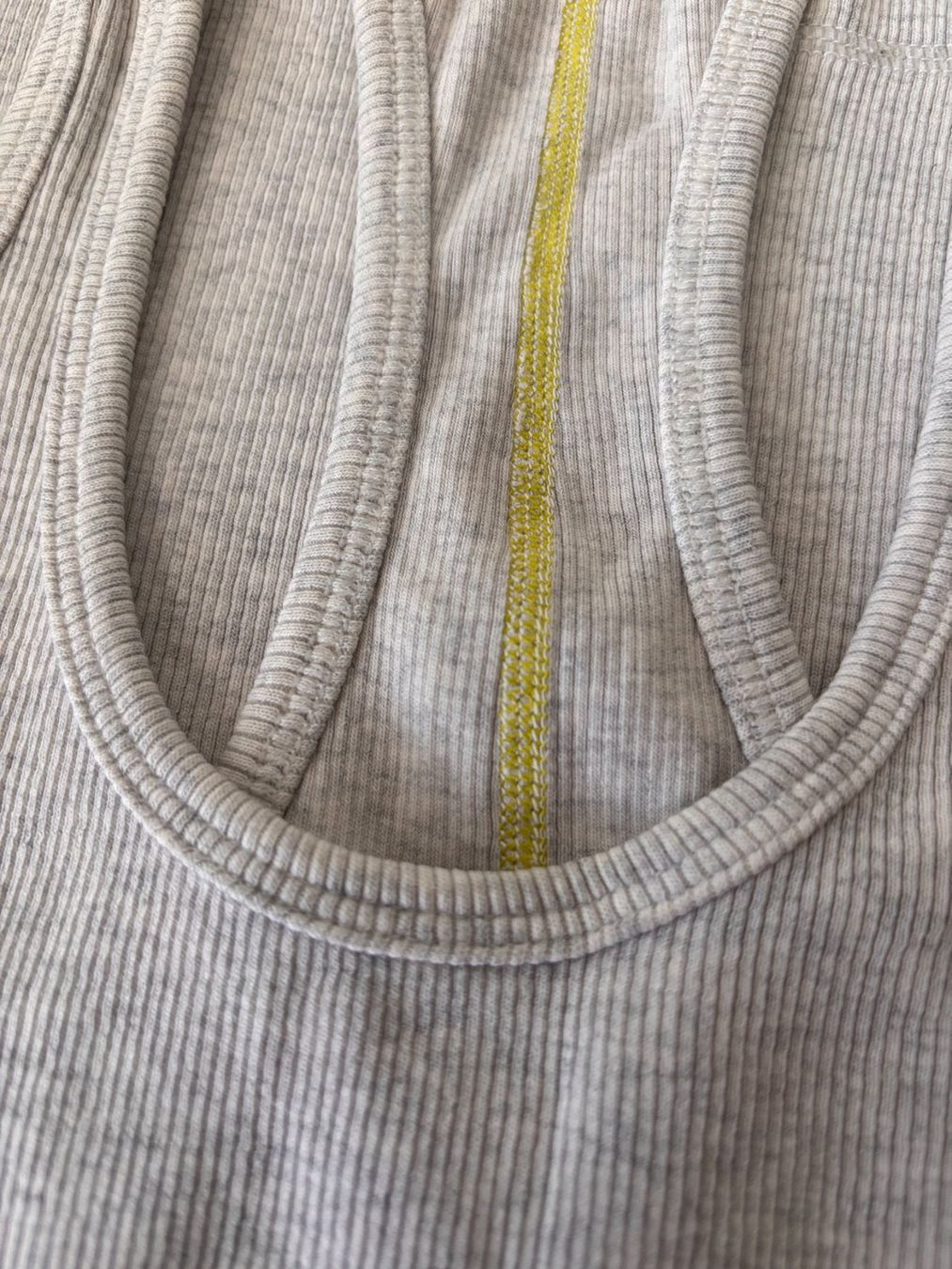 Lululemon Top: Lululemon Cool Racerback Top - Grösse 6 – Usato da Bern venduto da lolapennt 5