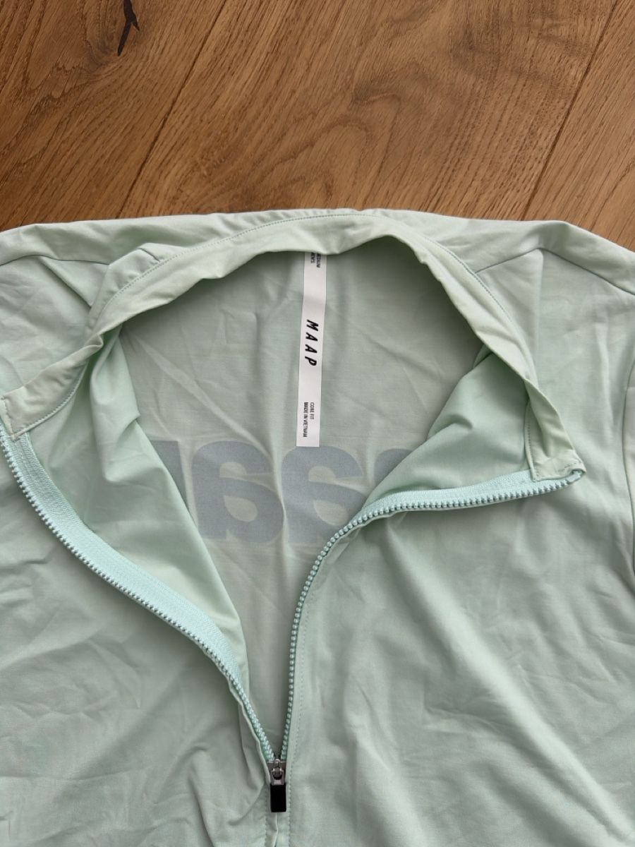 Canottiere & Pantaloni: Maap Radtrikot Gr. M  – Nuovo (secondo la descrizione) da St. Gallen venduto da Janeli. 1