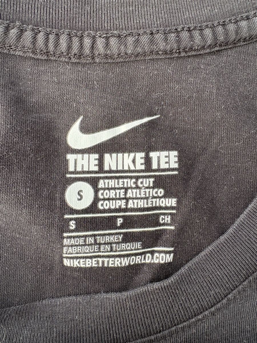 Nike T-shirt: Roger Federer T-Shirt Grösse S Emoji – Usato da Freienstein venduto da Golfbueb 1
