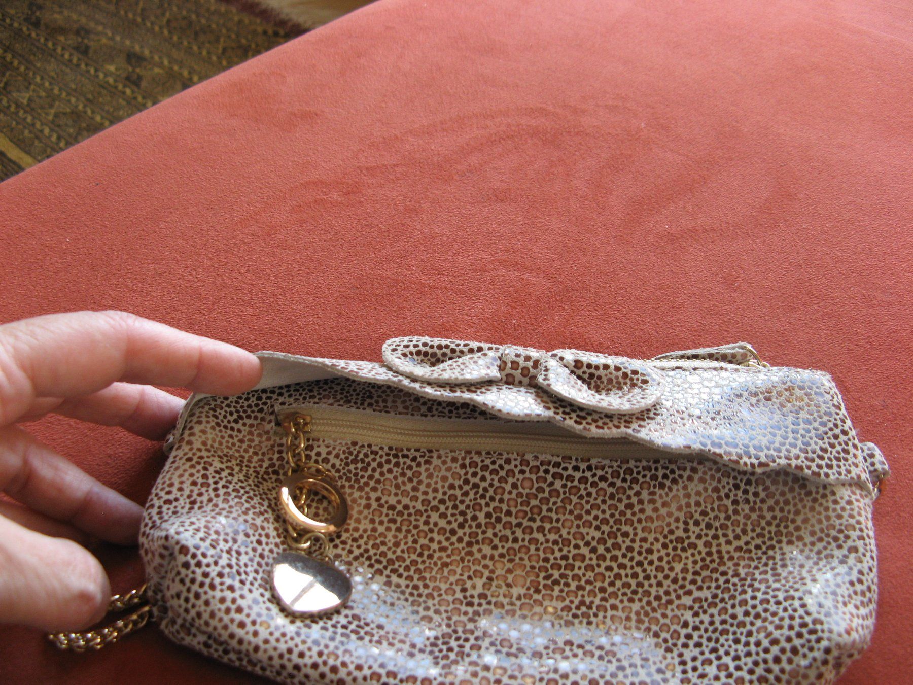 Borse da donna: kleine Leder Tasche neu – Nuovo (secondo la descrizione) da Zürich venduto da apil 5