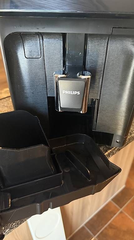 Macchine per caffè & Macchine per espresso: Philips Kaffeevollautomat EP1200/Serie 1200 – Usato da Selzach venduto da King_Kong2403 3