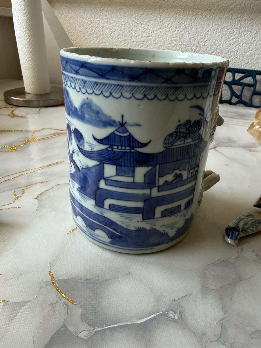 Tutte le decorazioni: China porcelain  – Usato da Genève venduto da Redragon71