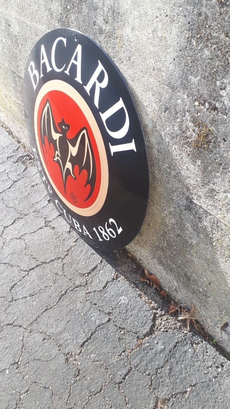 Insegne: Enailschild Bacardi – Usato da Zürich venduto da timbuktu03 1