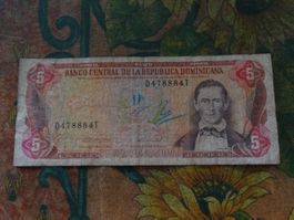 REPUBLIQUE DOMINICAINE  5  Pesos  Billet