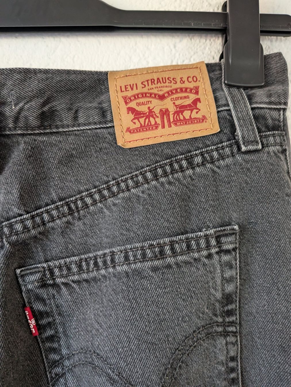 Levi's Jeans: Levis High waist Jeans Gr. 28 – Nuovo (secondo la descrizione) da Ostermundigen venduto da om11 4