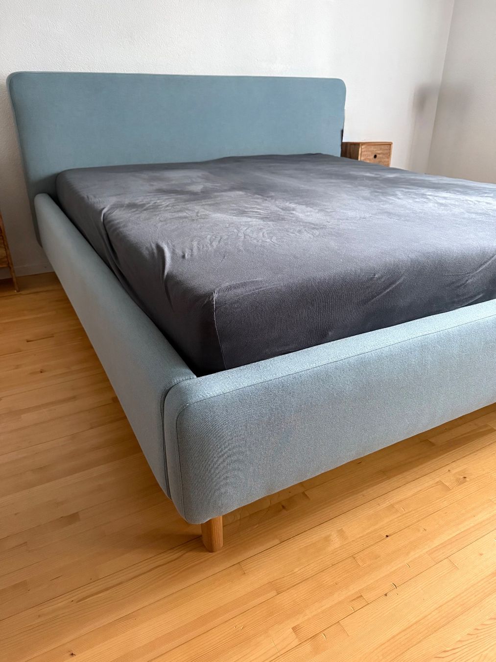 Livique Lits: Bett – D'occasion à Thun par abraham0702