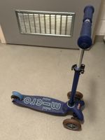 Kindertretroller Mini Micro blau gebraucht