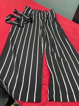 Damen Hose Stradivarius S gestreift