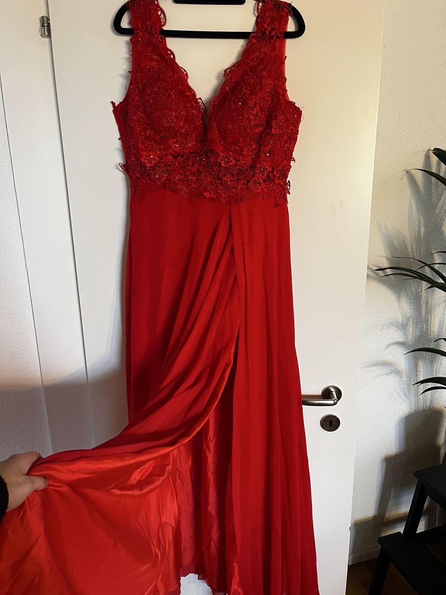 Robes: Abendkleid – D'occasion à Effretikon par Michelle.rthl 2