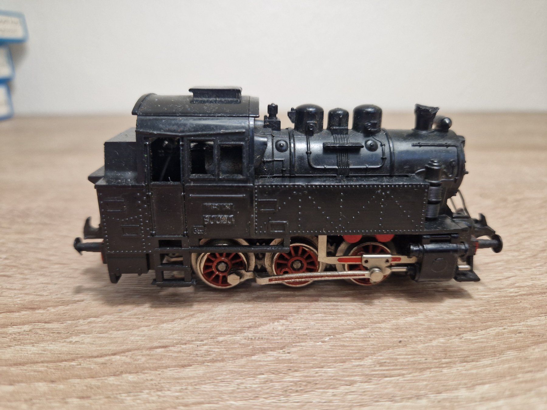 Trix Modellini di ferrovie: Trix Dampflok 80020 H0 (1) – Difettoso da St-Aubin-Sauges venduto da tantome 1