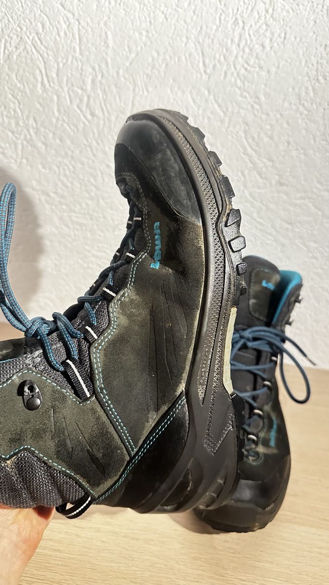 Lowa Scarpe da donna: LOWA Wanderschuhe Gr 39 – Usato da Männedorf venduto da HollyCat 3