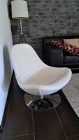 IKEA Drehsessel in Weiss – Eleganter Sessel mit Chromfuss