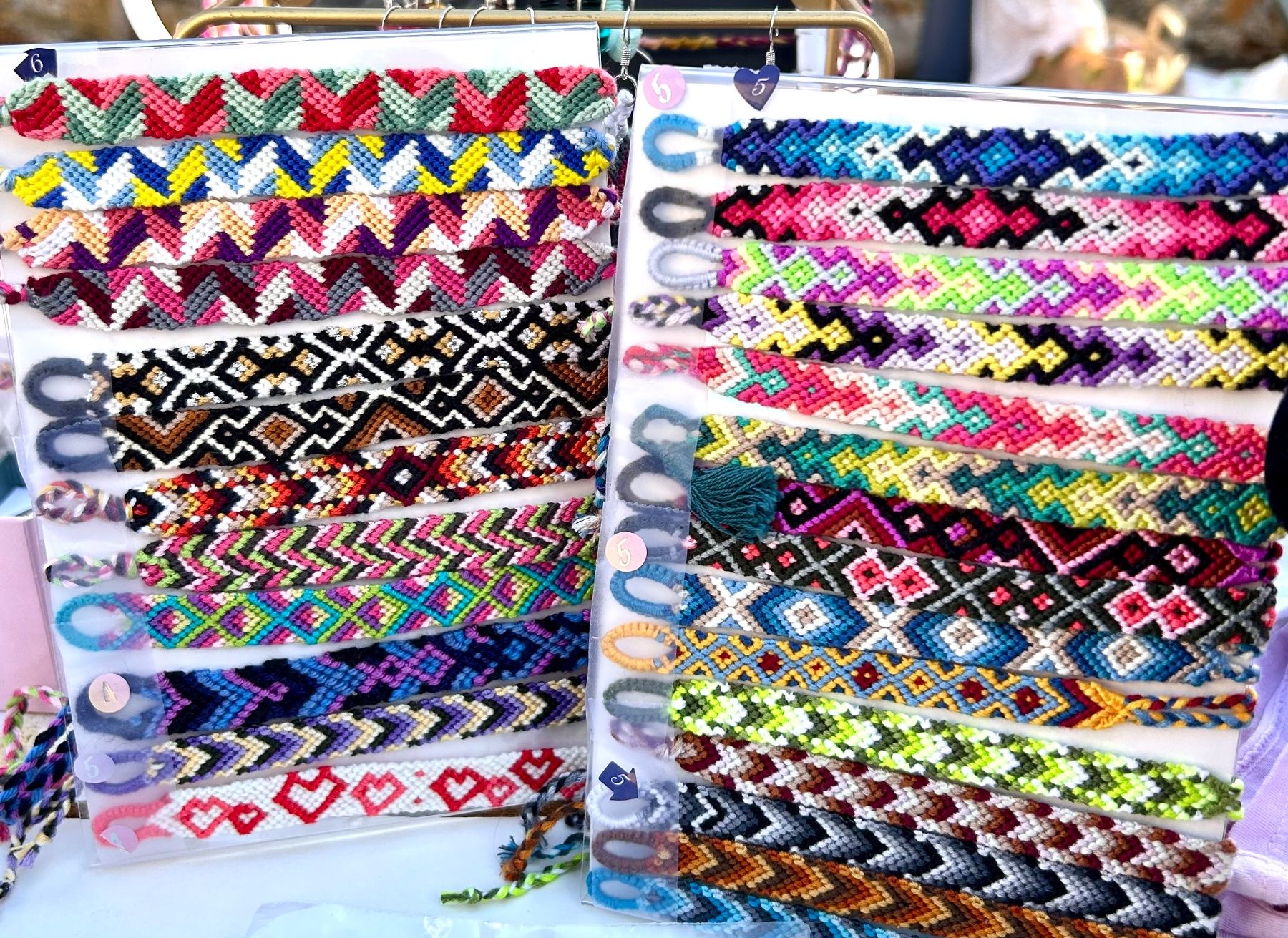Bracciali & Braccialetti: HandMade Friendship Bracelets – Nuovo e nell'imballaggio originale da Carouge GE venduto da Emilynette 5
