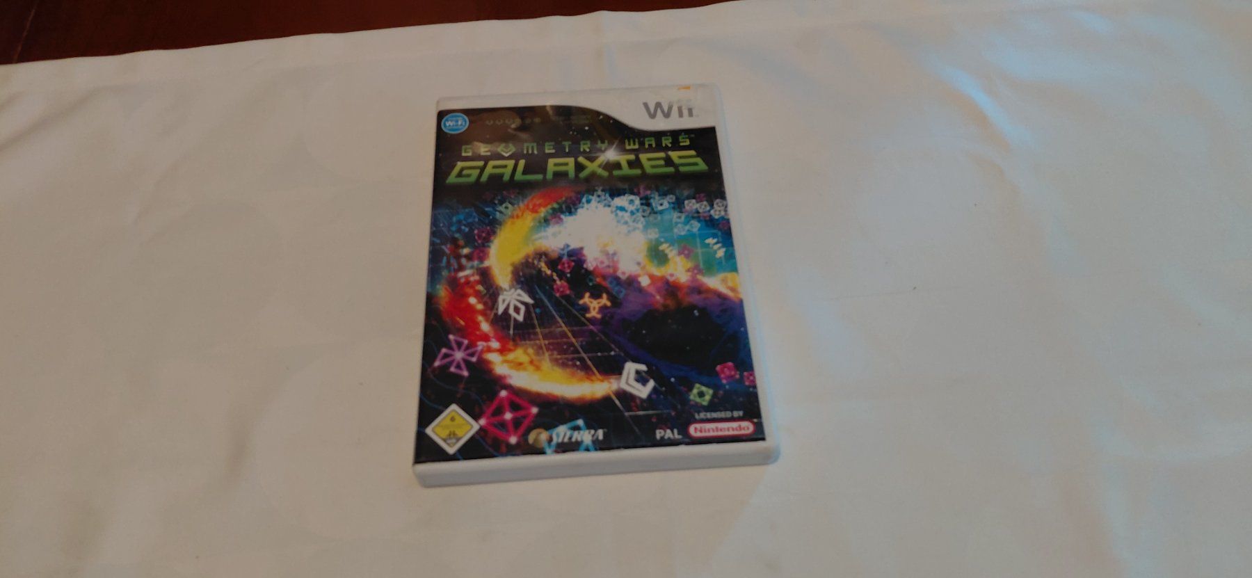 Jeux: Geometry Wars Galaxies Wii – D'occasion à Gretzenbach par Uli1980