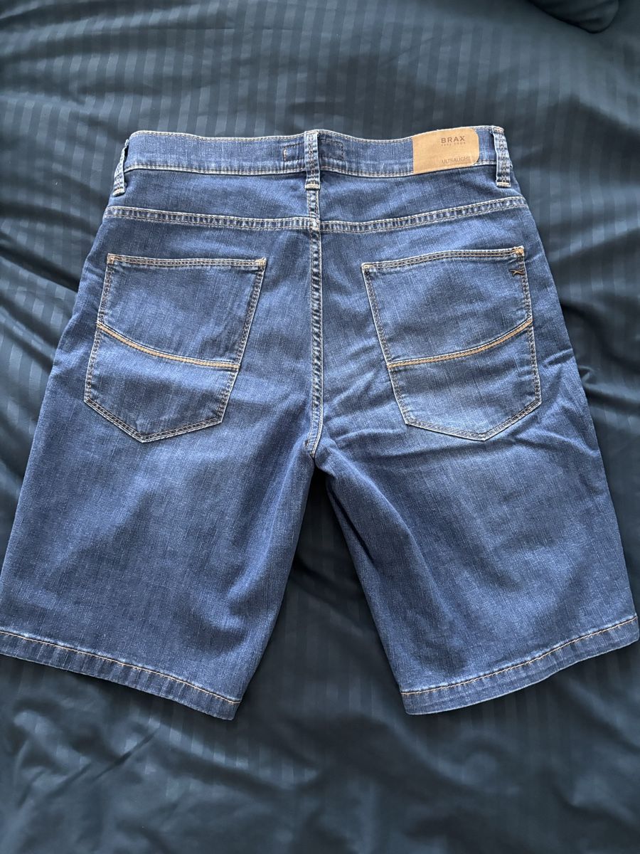 Brax Jeans: Brax Ultralight Jeansshorts Gr.46 – Nuovo (secondo la descrizione) da Windisch venduto da mister_sp 1