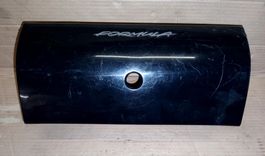 Mittelstück zwischen Heckleuchten Formula