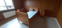 Kinderzimmer oder Gästezimmer (Antik und Massiv)