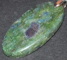Anhänger L-8549 – Rubin Fuchsit - 37x18mm