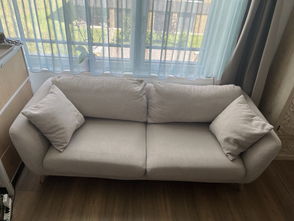 Sofas: Sofa 2,16 m x 98 cm – Gebraucht aus Amriswil von ConniA