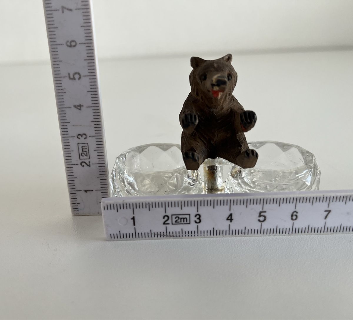 Statuette: Salz und Pfeffer Glastöpfchen mit Holzbär – Usato da Wetzikon ZH venduto da seli03 6