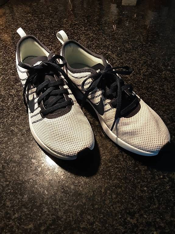 Nike Chaussures hommes: Nike Schuhe – D'occasion à Titterten par Neleh82 4