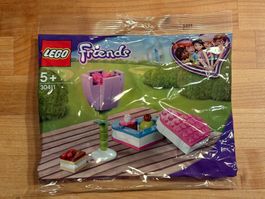 LEGO Friends 30411 Pralinenschachtel & Blume