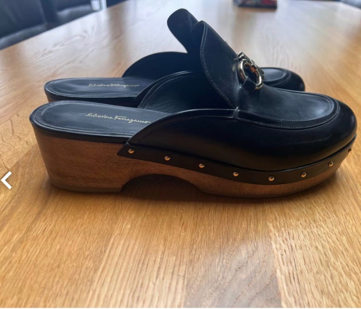 Salvatore Ferragamo Scarpe da donna: Salvatore Ferragamo Clogs Gr. 40 Top Zustand – Usato da Zürich venduto da ArienneB 1