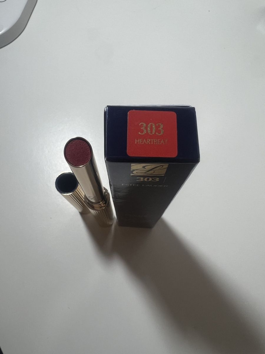 Estée Lauder Make-up: Estée Lauder Rouge "Heartbeat" 303 – Nuovo e nell'imballaggio originale da Payerne venduto da Ventes.suisses_