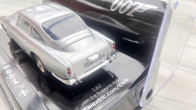 Piste: C4436 Scalextric 1/32, James Bond Aston Martin DB5 – Nuovo e nell'imballaggio originale da Bettlach venduto da Qwert12 6