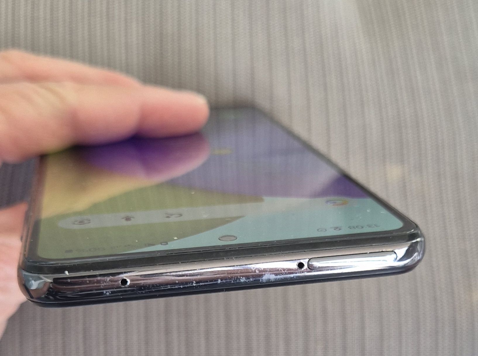 Samsung Telefoni cellulari / Smartphones: Samsung Galaxy A 52 – Usato da Aedermannsdorf venduto da Unelly 2