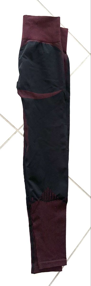 Leggings: ENGINEERED LIFE LEGGINS GR. S neuwertig – Nuovo (secondo la descrizione) da Unteraegeri venduto da MH203 3