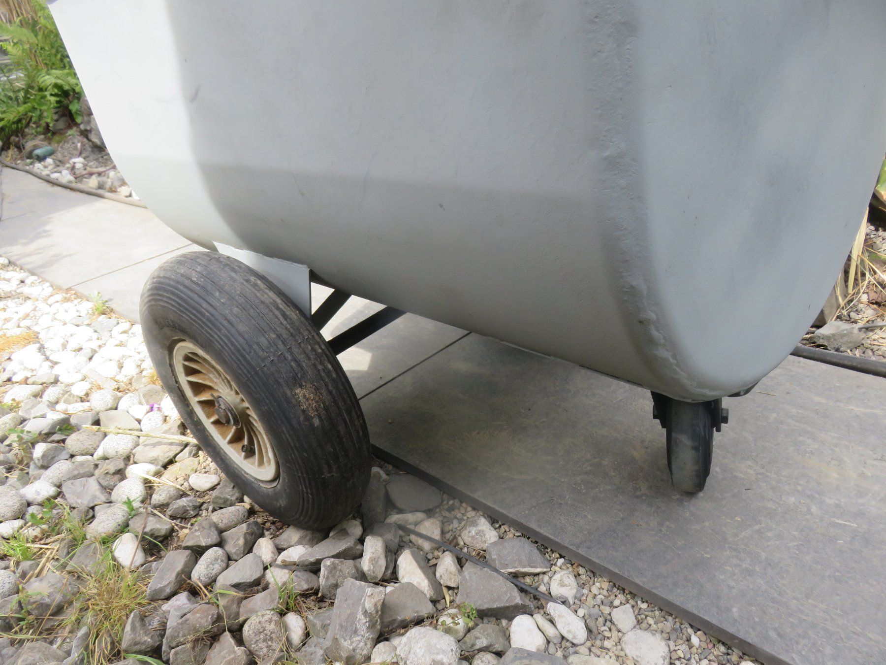 Carriole: Futterwagen🤩 Mistwagen - Hochbeet -Blumenbeet Robust – Usato da Schötz venduto da Vulkan2 7
