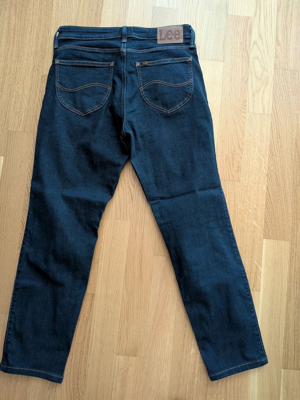 Lee Jeans: Jeans von LEE Model ELLY W 29 – Nuovo (secondo la descrizione) da Russikon venduto da yoyo1808 1