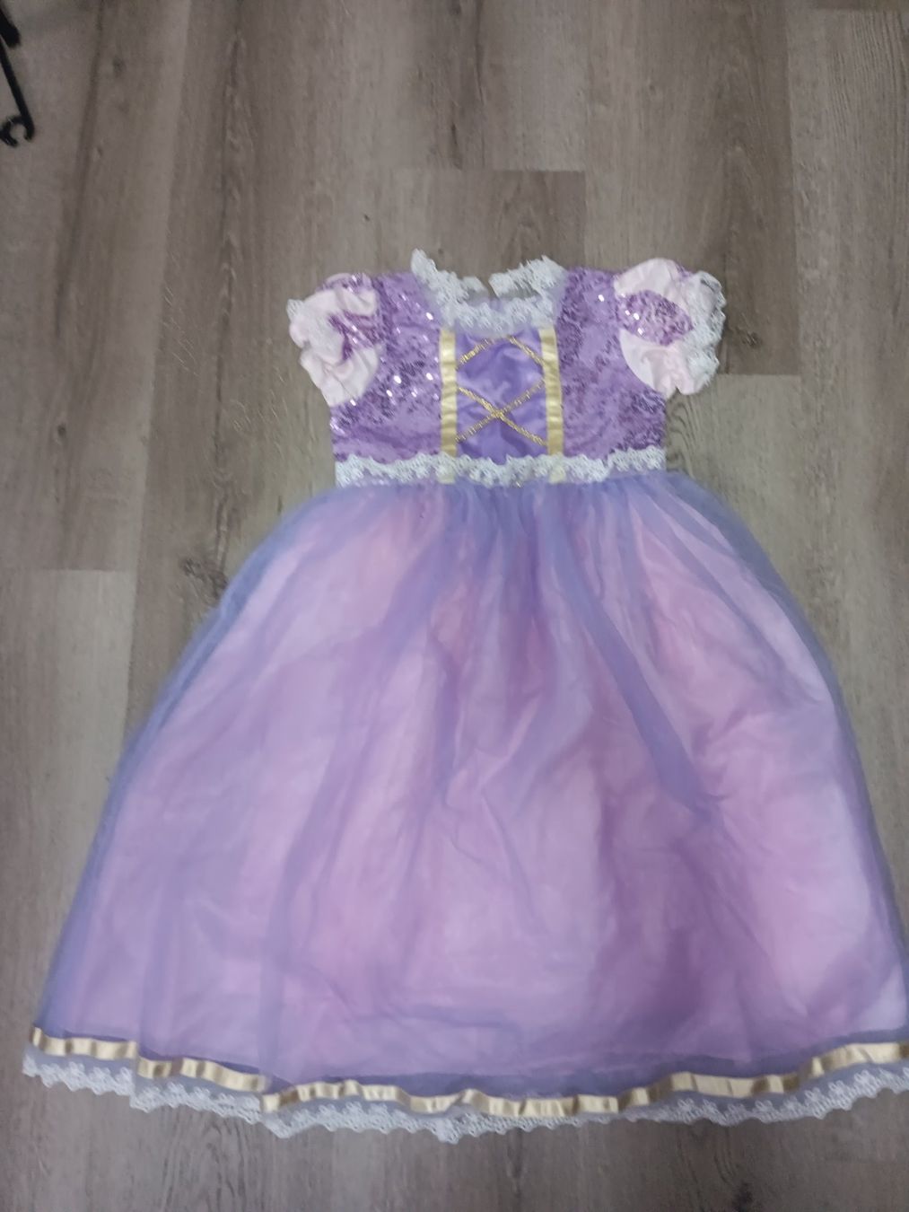 Costumi: Mädchen Fasnachtskostüm ,Gr.140 – Nuovo (secondo la descrizione) da Oftringen venduto da joa_bbm2 2
