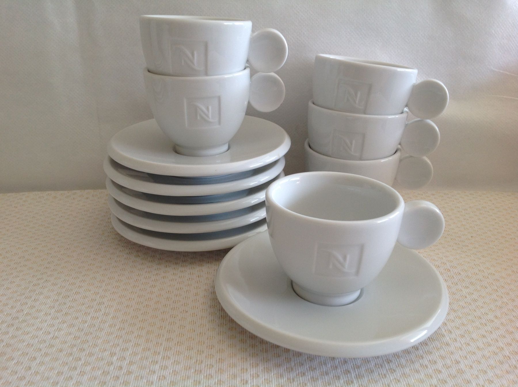 Nespresso Tazze: Nespresso - tasses espresso – Usato da Sion venduto da accroshoes 1