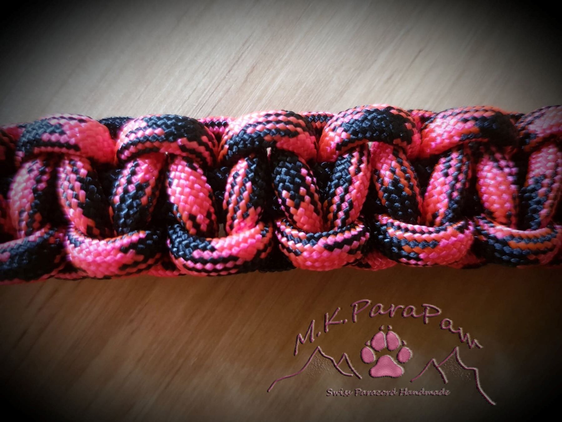 Guinzagli & Collari: Paracord Handarbeit Hundehalsband Leinen – Nuovo e nell'imballaggio originale da Näfels venduto da AllerleiCH 6