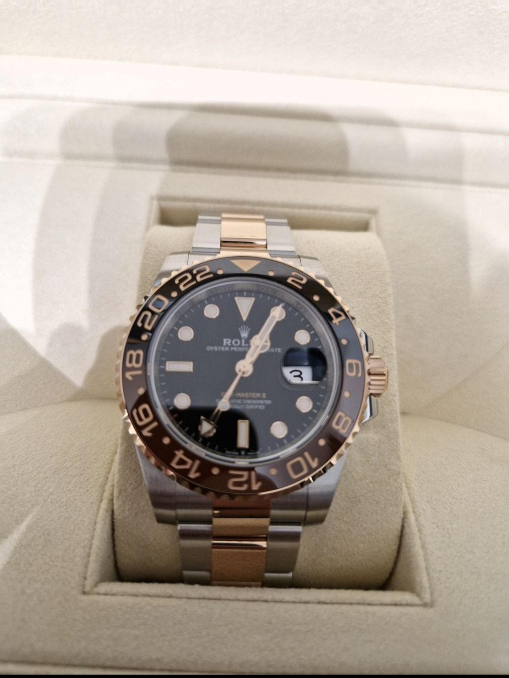 Rolex Orologi: Rolex GMT-Master 2 Rootbeer 2021 ungetragen – Nuovo e nell'imballaggio originale da Zizers venduto da Ritsch-Motors 4