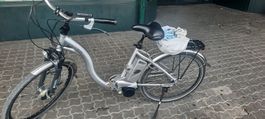 E-Bike Flyer silber tiefer Einstieg gebraucht