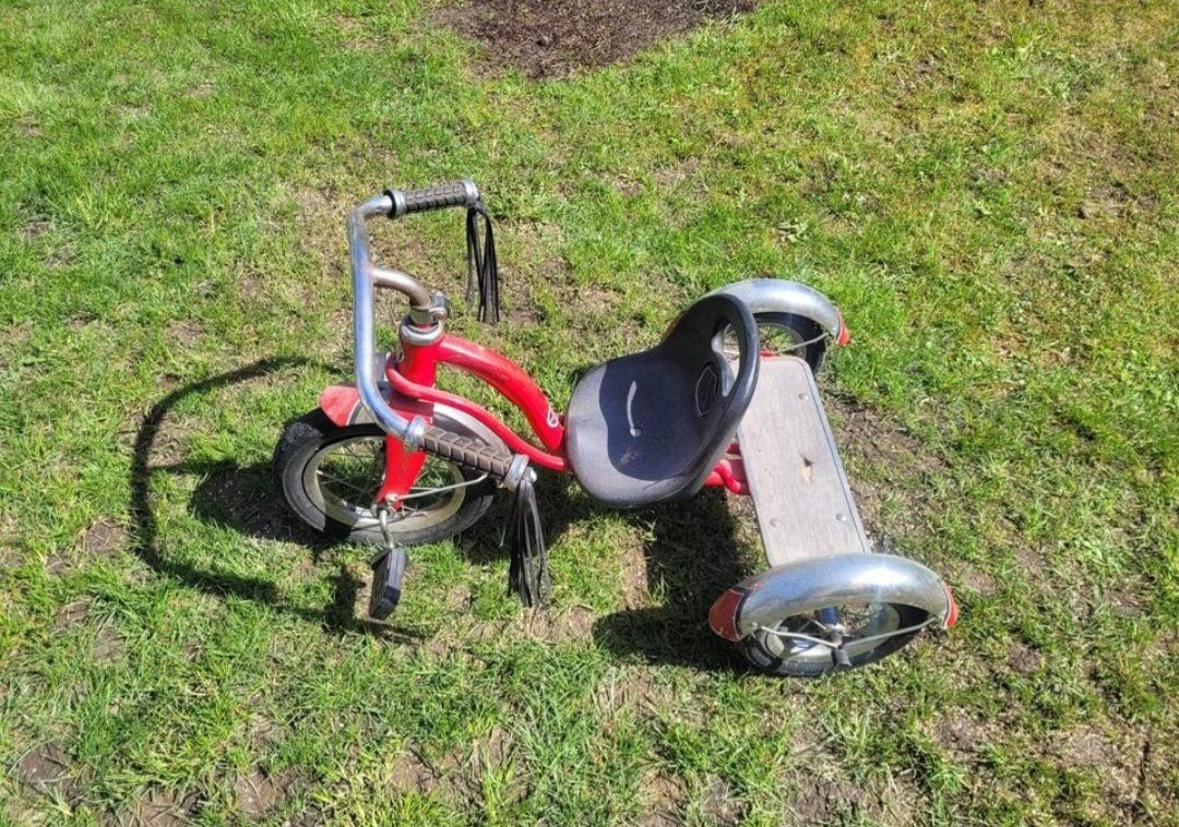 Véhicules pour enfants: Schwinn Dreirad Roadster – D'occasion à Kreuzlingen par Distein 4