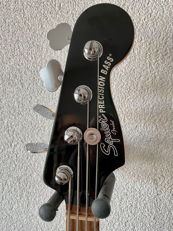 Squier Eva Gardner Precision Bass Kaufen Auf Ricardo