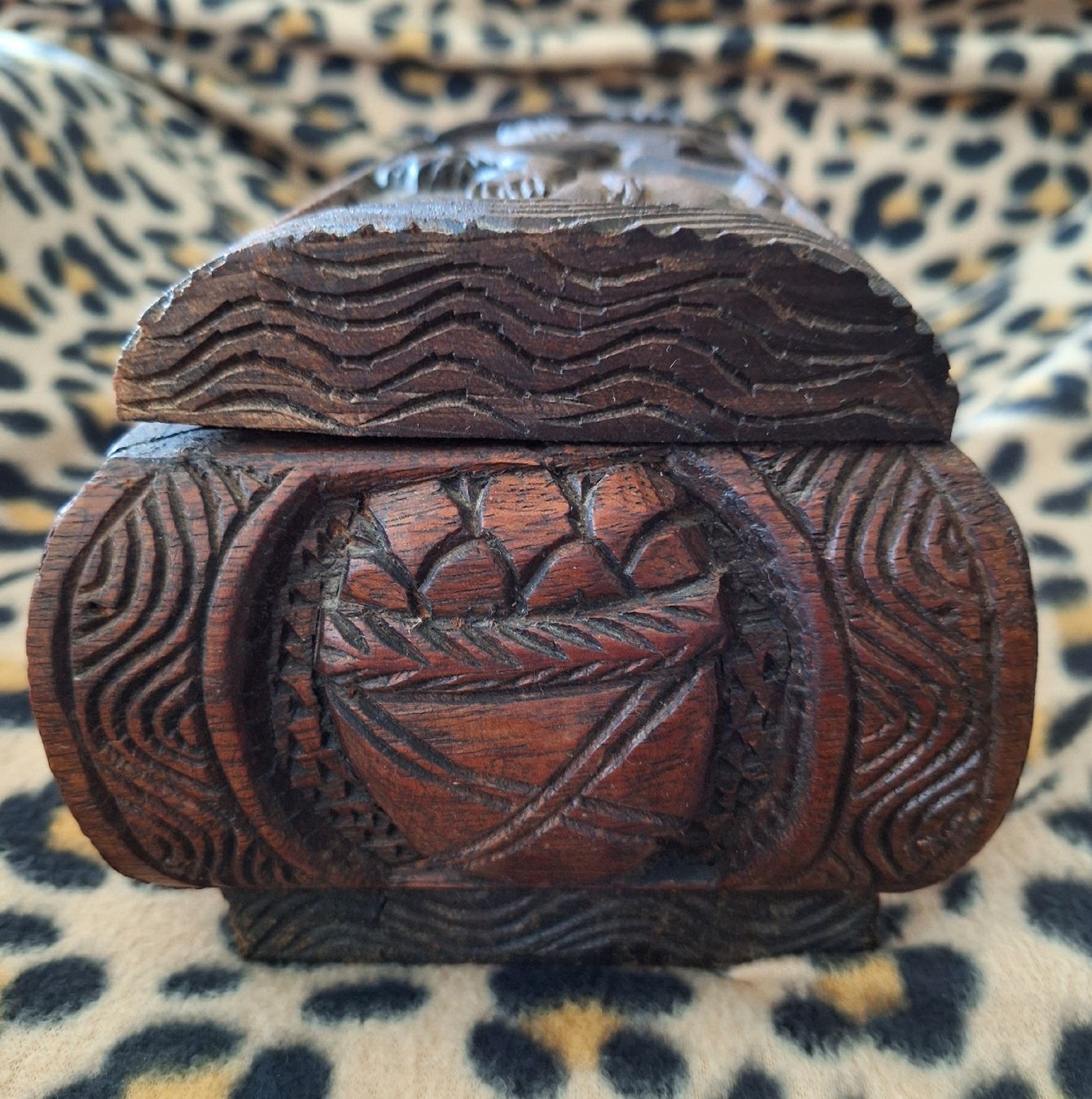 Barattoli: véritable coffret africain en bois ciselé – Usato da Genève venduto da maria1209 5