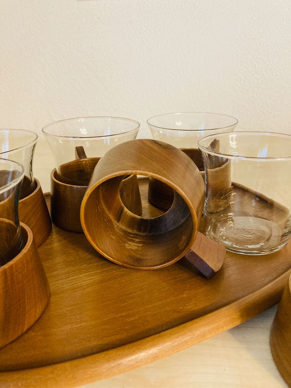 Set di piatti: Grossmutters Teeservice – Usato da Einsiedeln venduto da Brocki59 3
