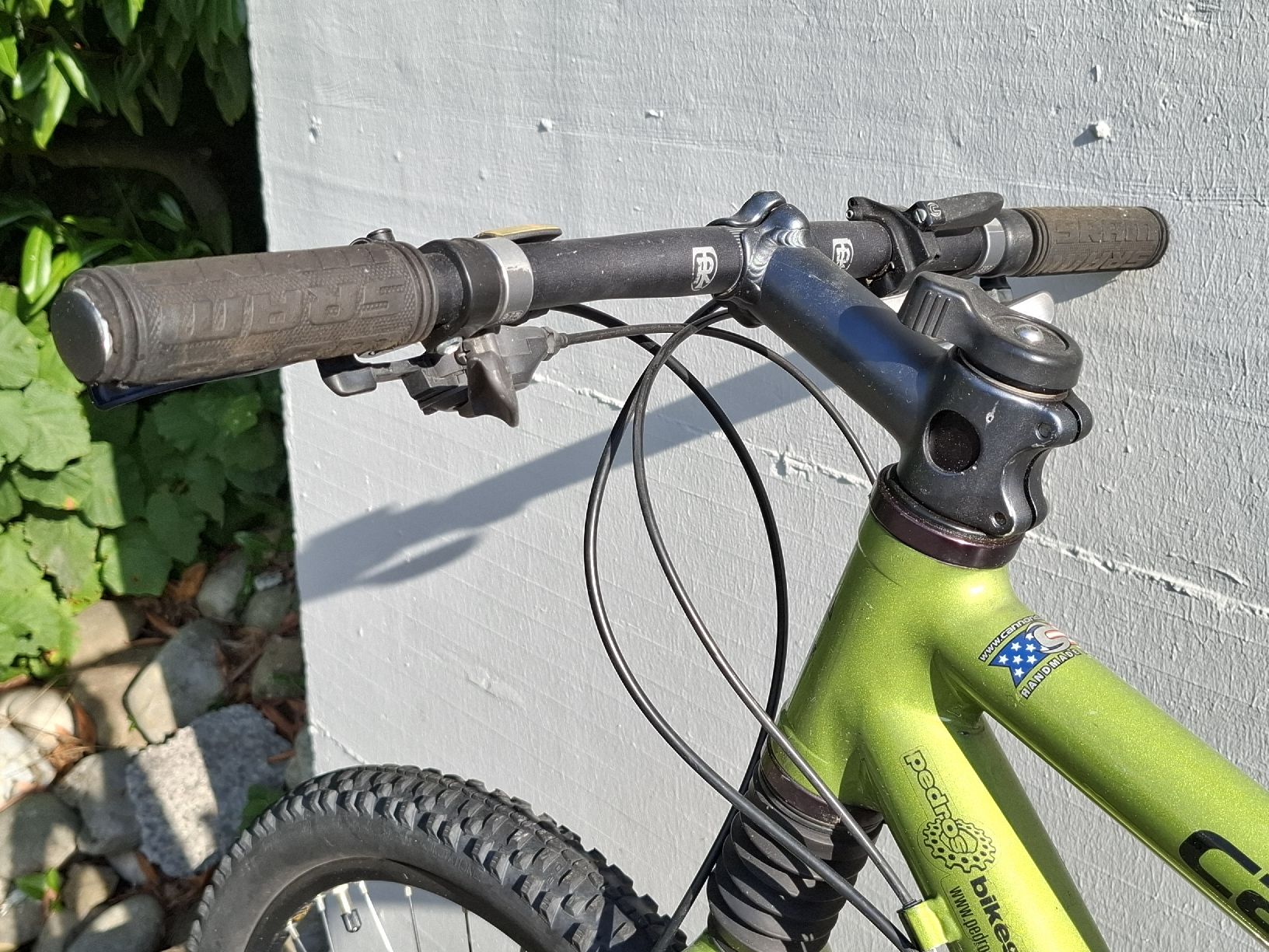 Cannondale Velos: Cannondale Jekyll Fully MTB – Gebraucht aus Horw von Supervannie 2