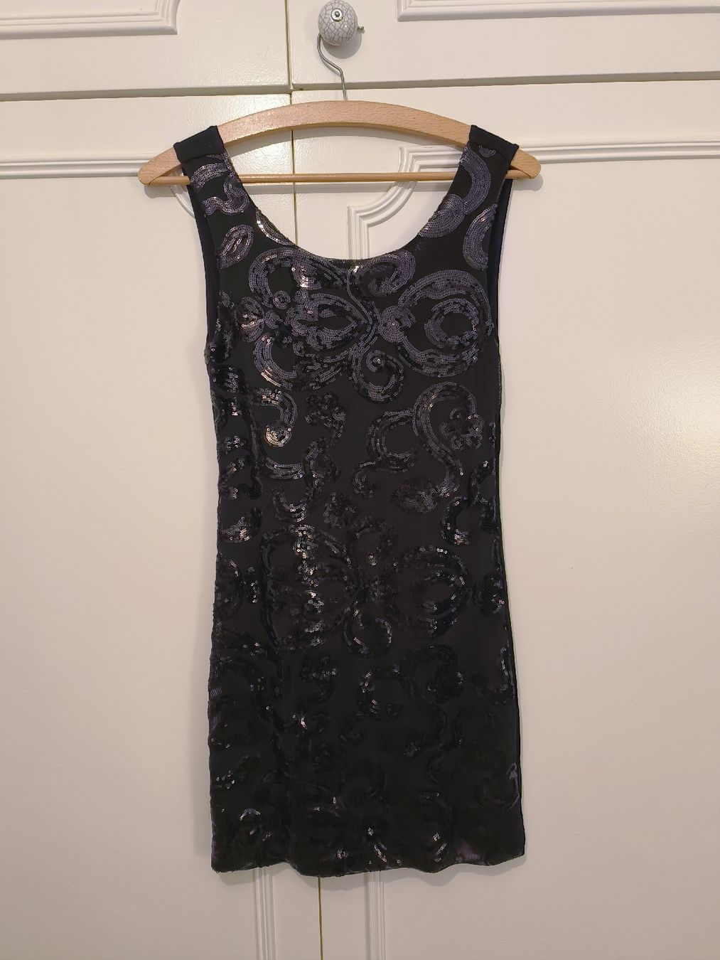 Vestiti: Robe pour occasion noire à paillettes – Nuovo (secondo la descrizione) da Préverenges venduto da cpa_v28q 1