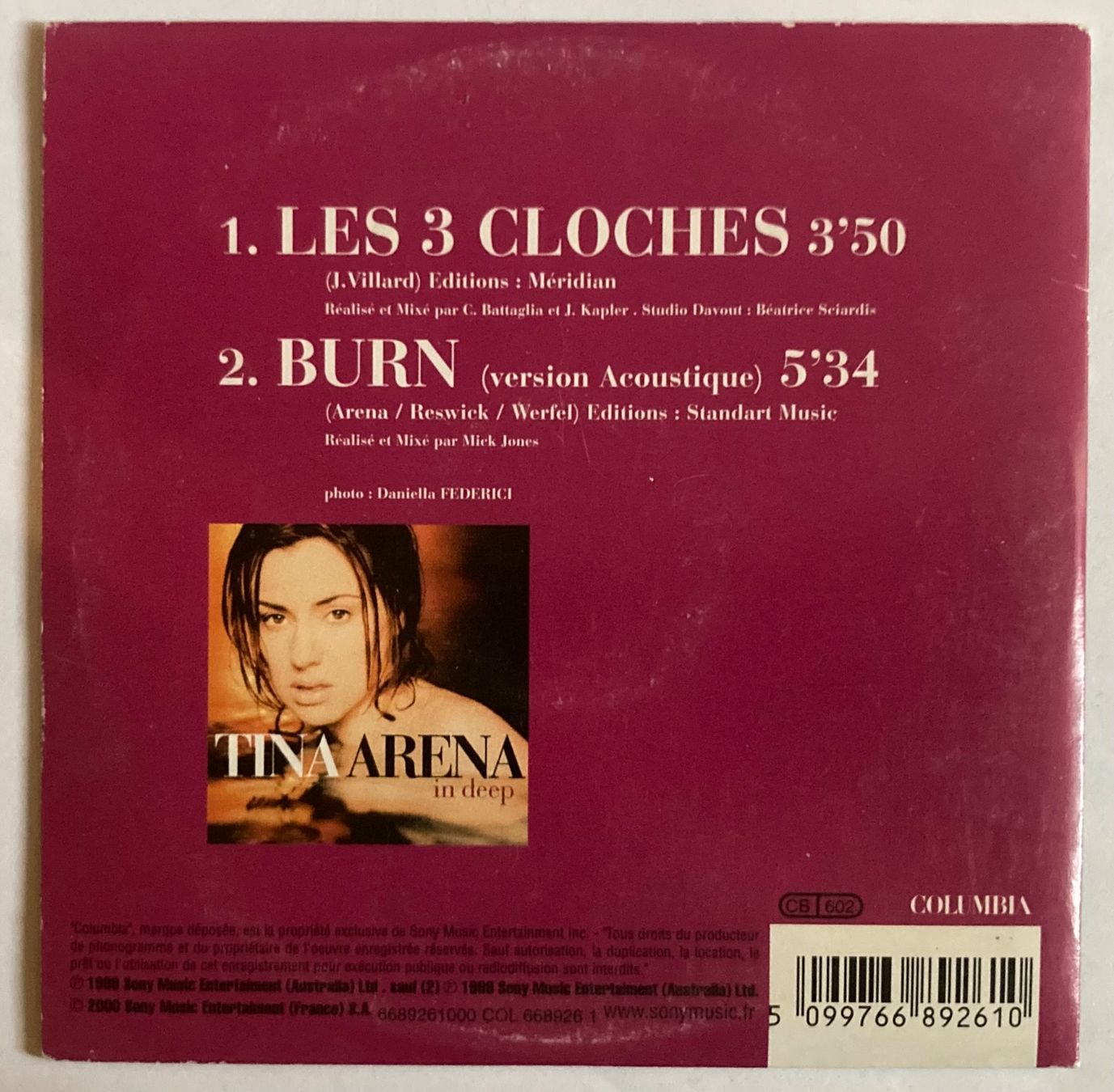 CD: TINA ARENA - LES 3 CLOCHES – Usato da Poliez-Pittet venduto da Newtown-Records 1