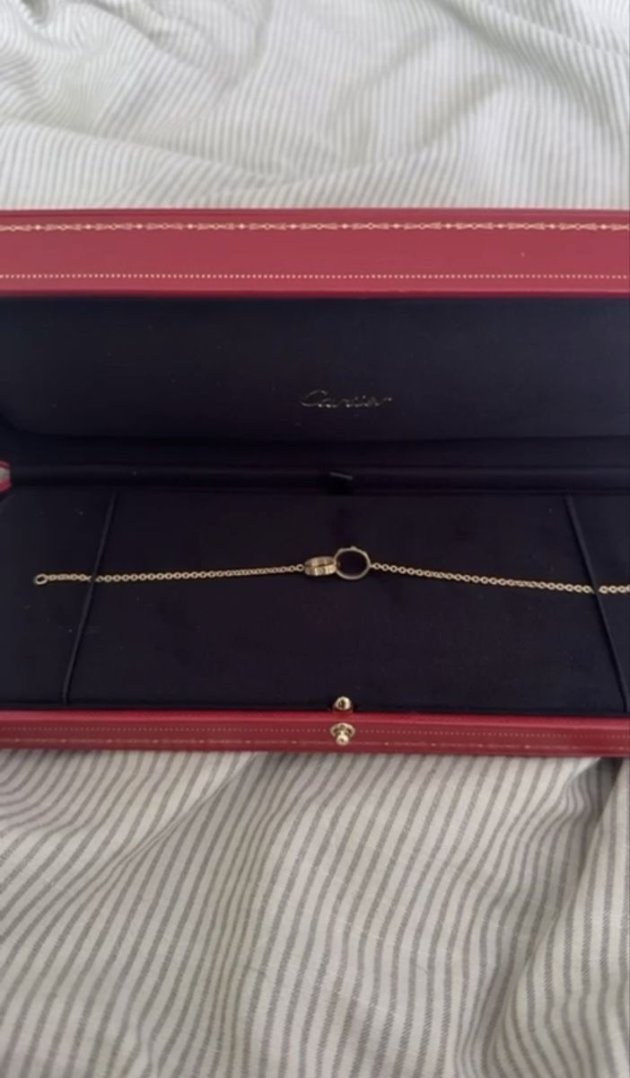 Cartier Bracciali & Braccialetti: Cartier Love Armband an einer Kette – Nuovo (secondo la descrizione) da Bettlach venduto da Buraq_so